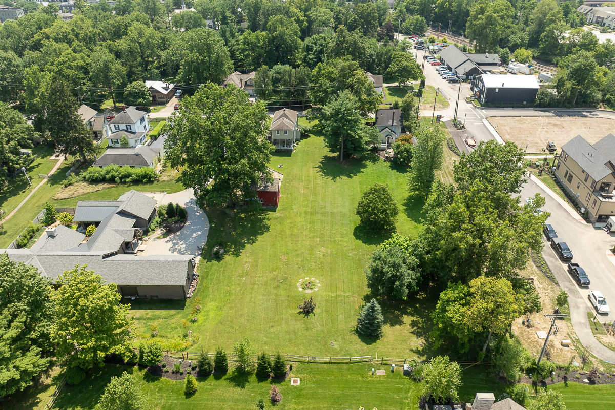 0 E Case Ave-10