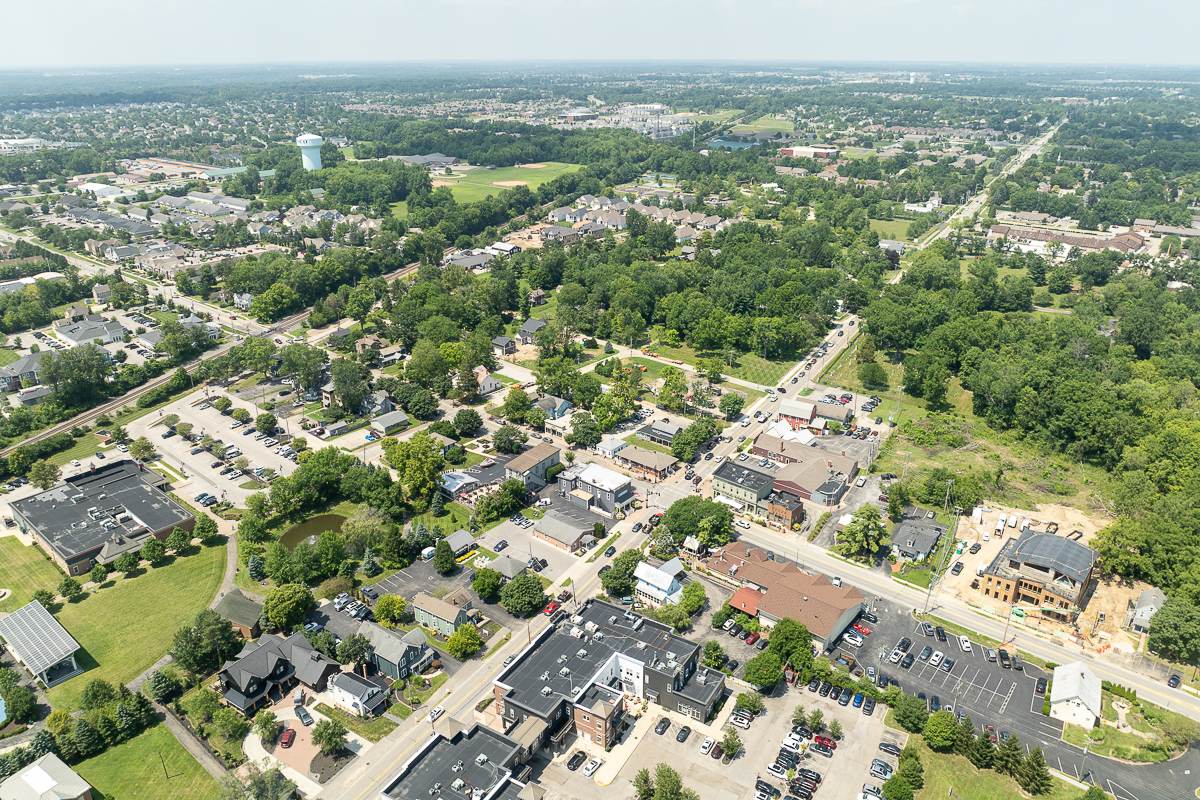 0 E Case Ave-14