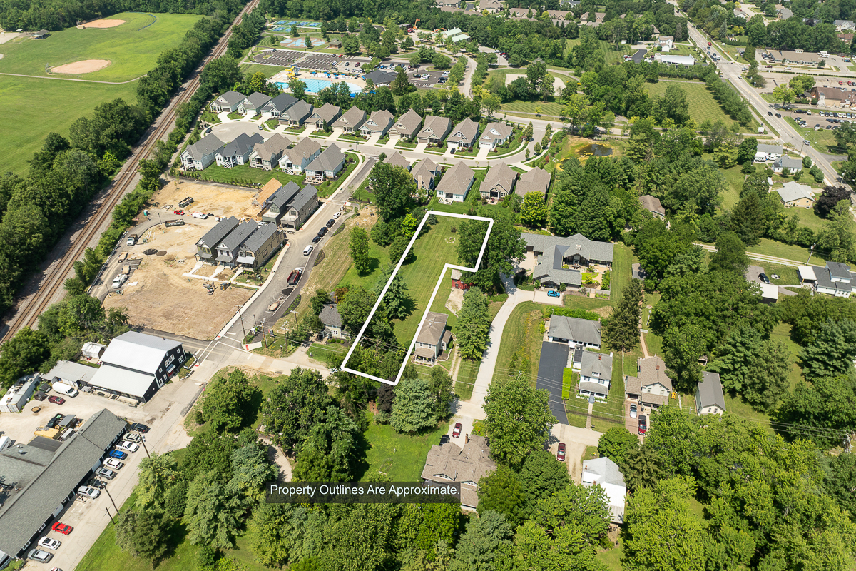 0 E Case Ave-5