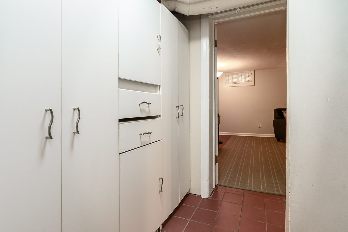 1010 Vernon Rd-19