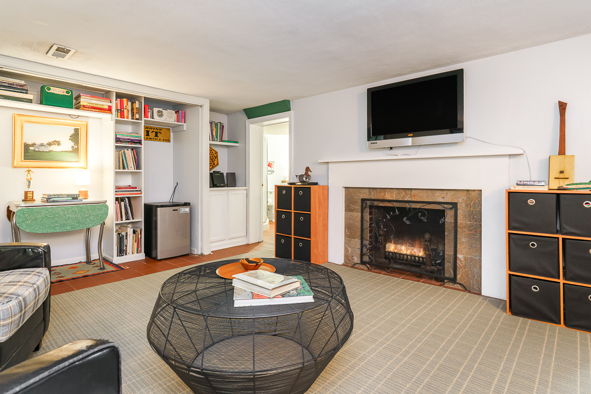 1010 Vernon Rd-23