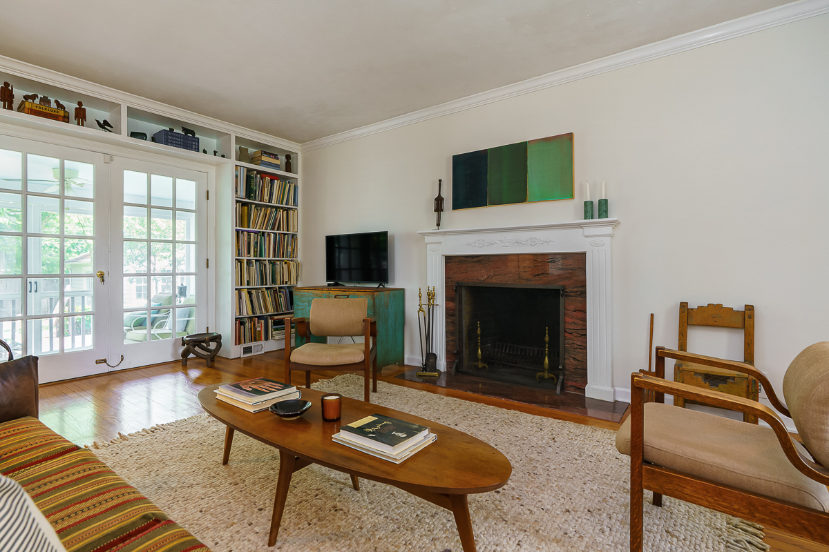 1010 Vernon Rd-28