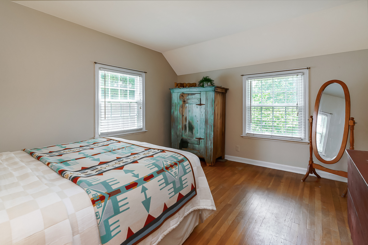 1010 Vernon Rd-39