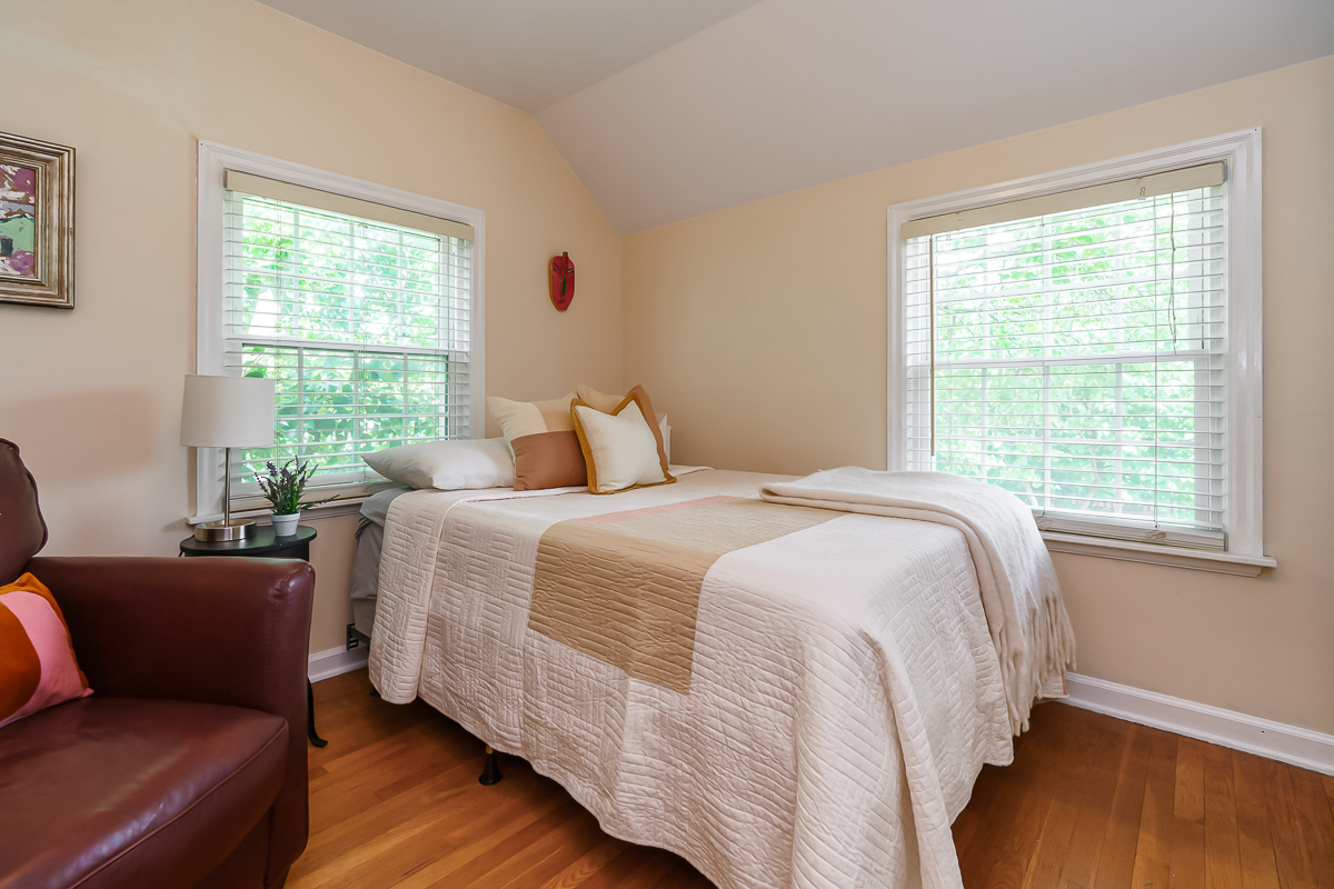 1010 Vernon Rd-41
