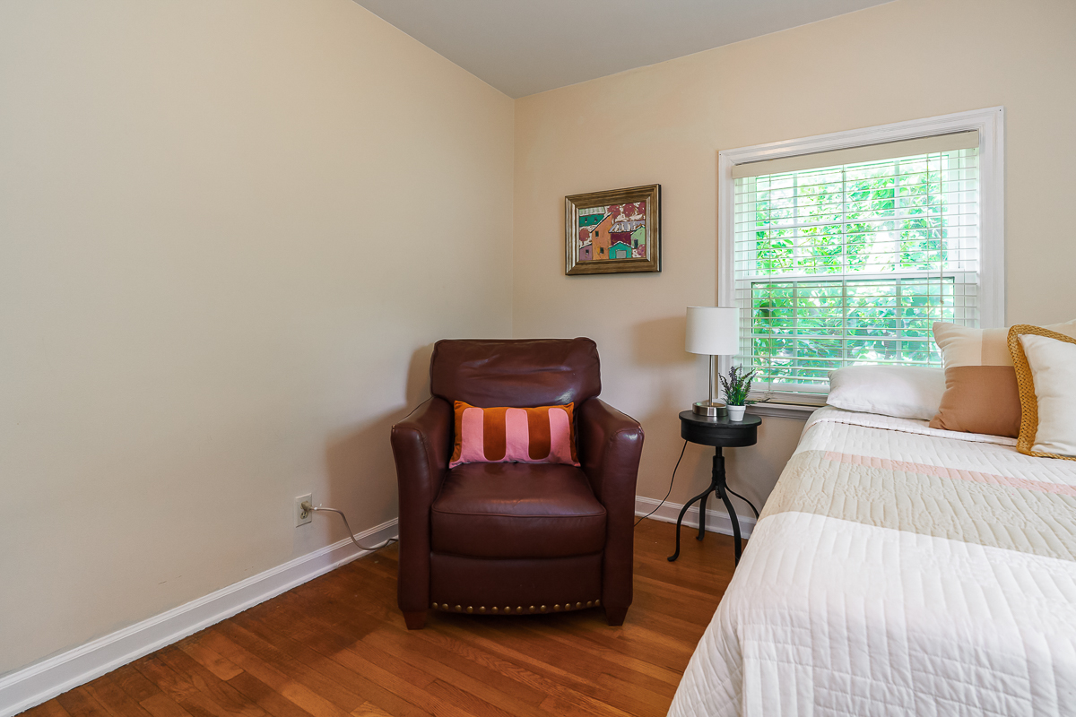 1010 Vernon Rd-42