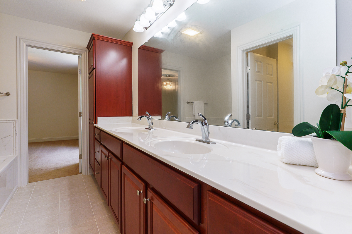 10260 Carmel Dr-74