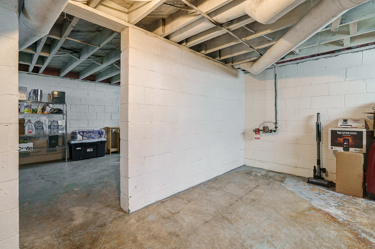 1059 Grandon Ave-31