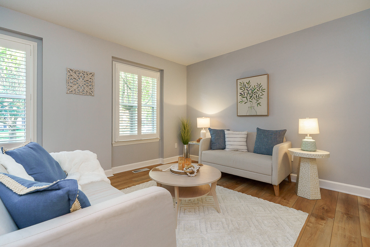 106 Ormsbee Ave-15