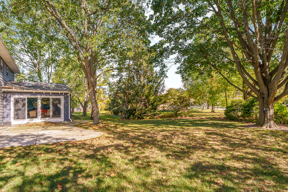 106 Ormsbee Ave-4