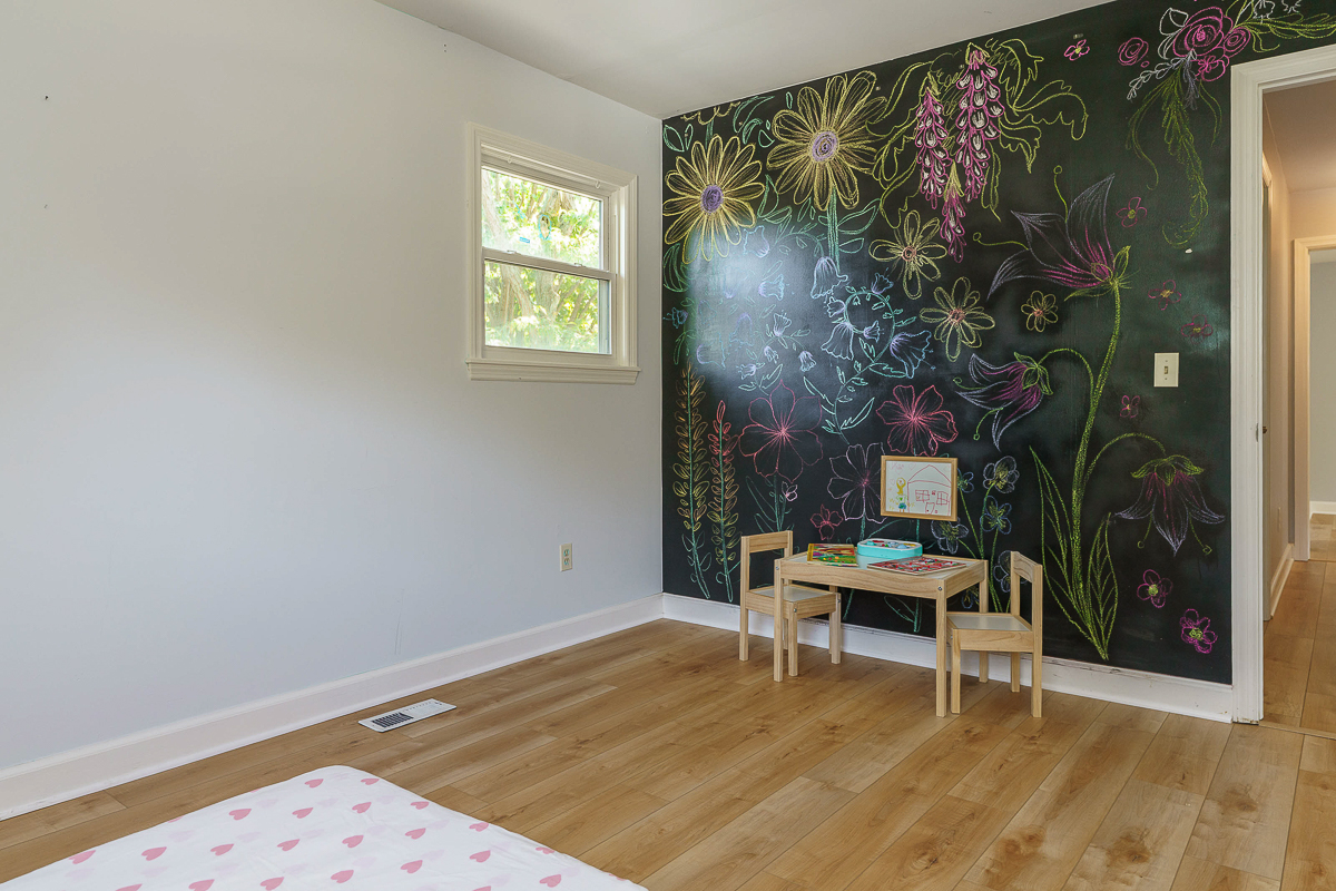 106 Ormsbee Ave-43
