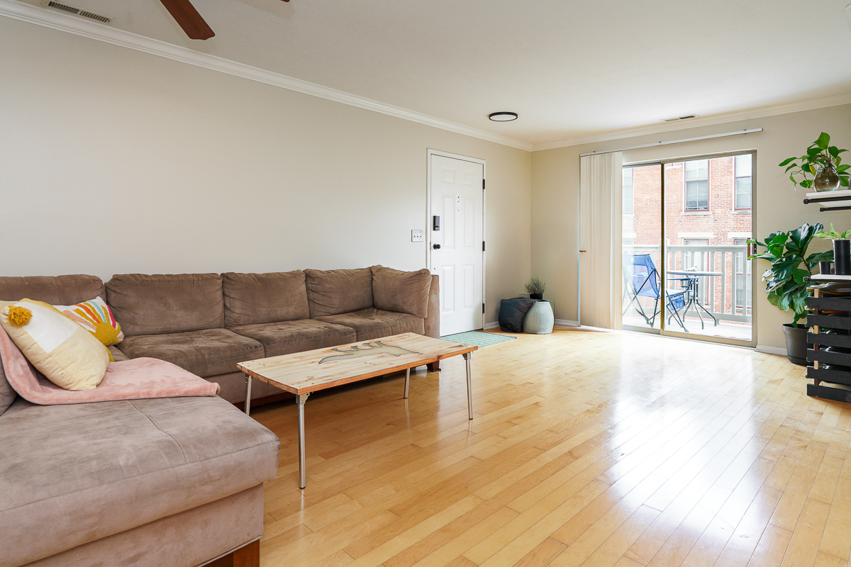 10 w Russell St-15