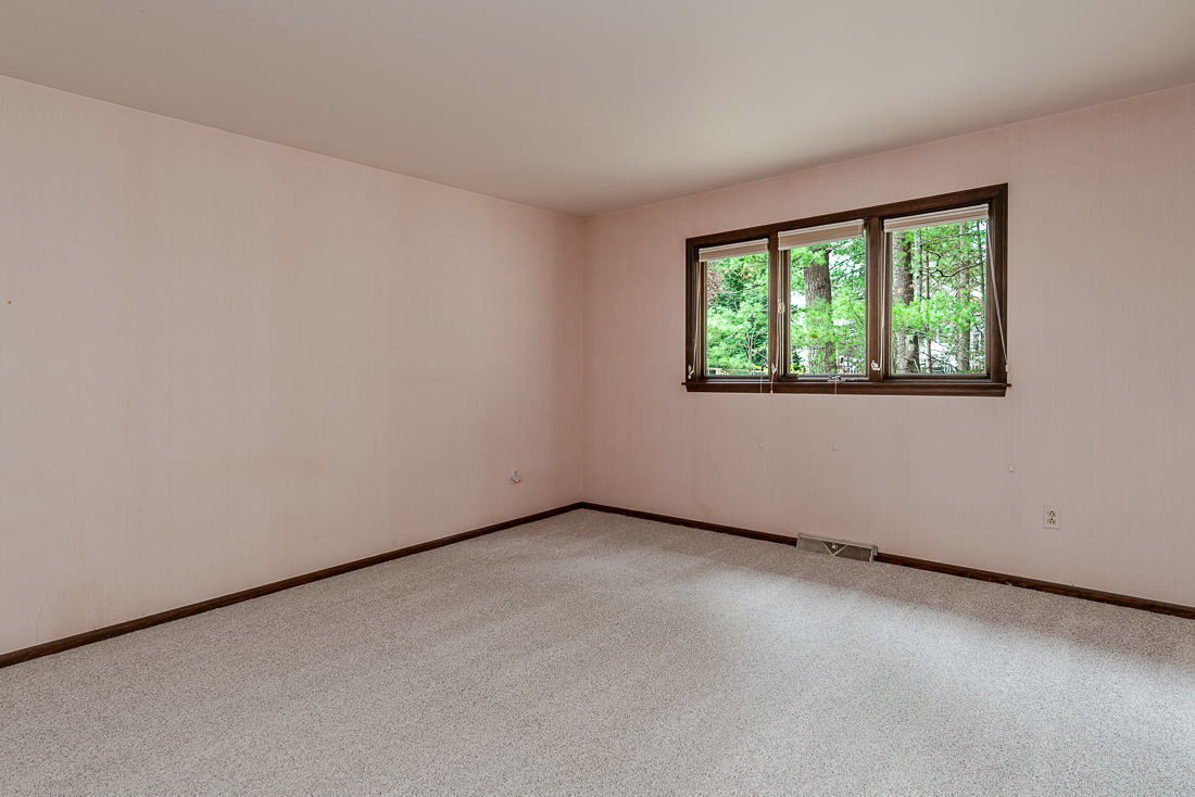 111 North Nob Hill-36