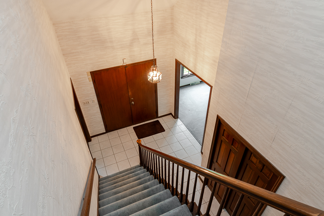 111 North Nob Hill-51