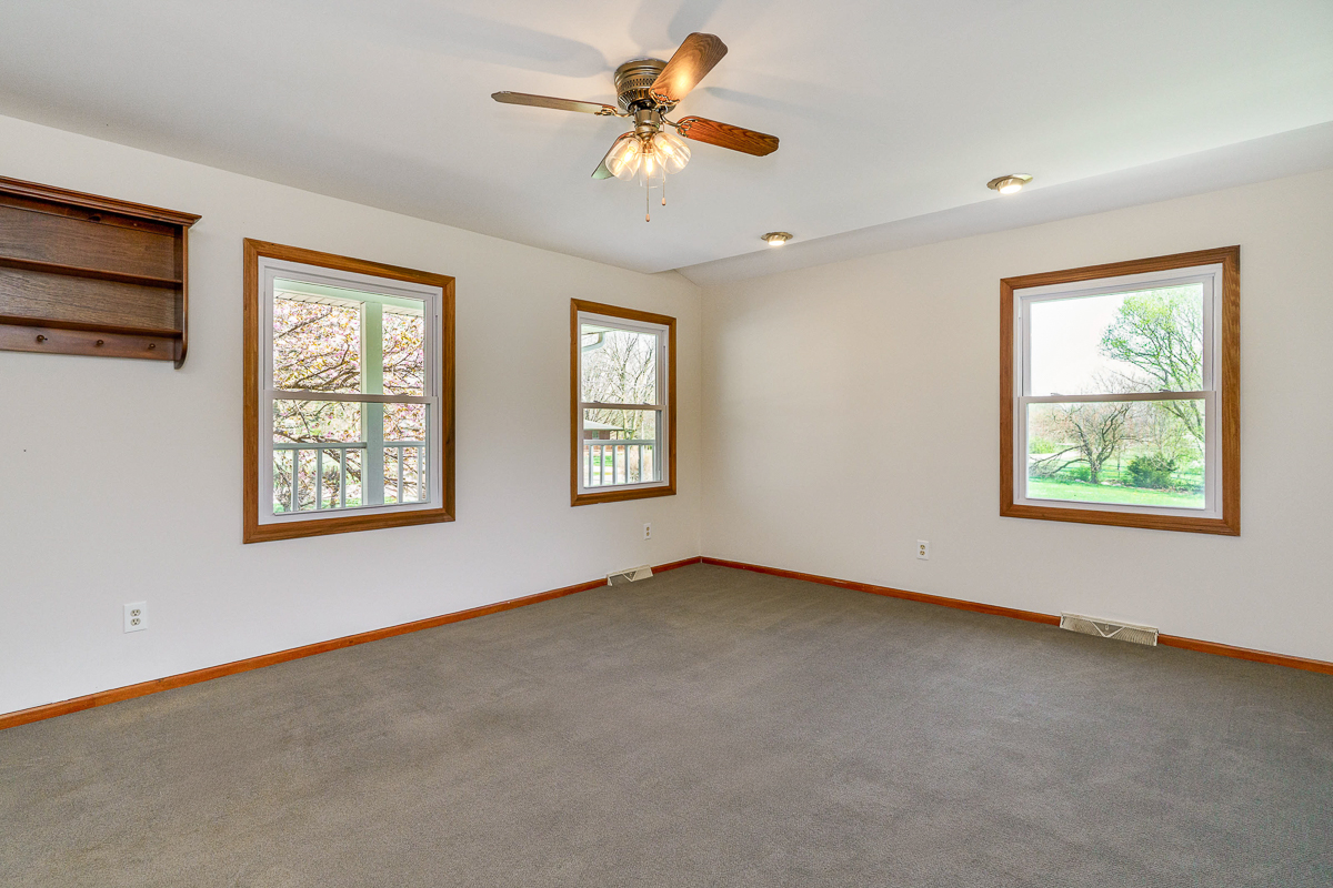 1203 Hiner Rd-21