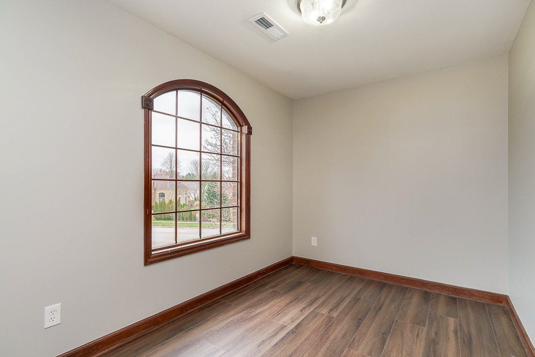 1210 Whispering Meadow Ct-40