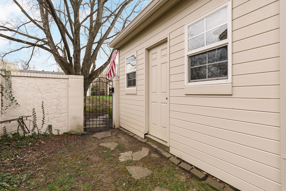 1236 Langston Dr-10