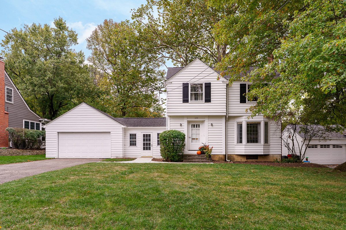 123 w South St-2