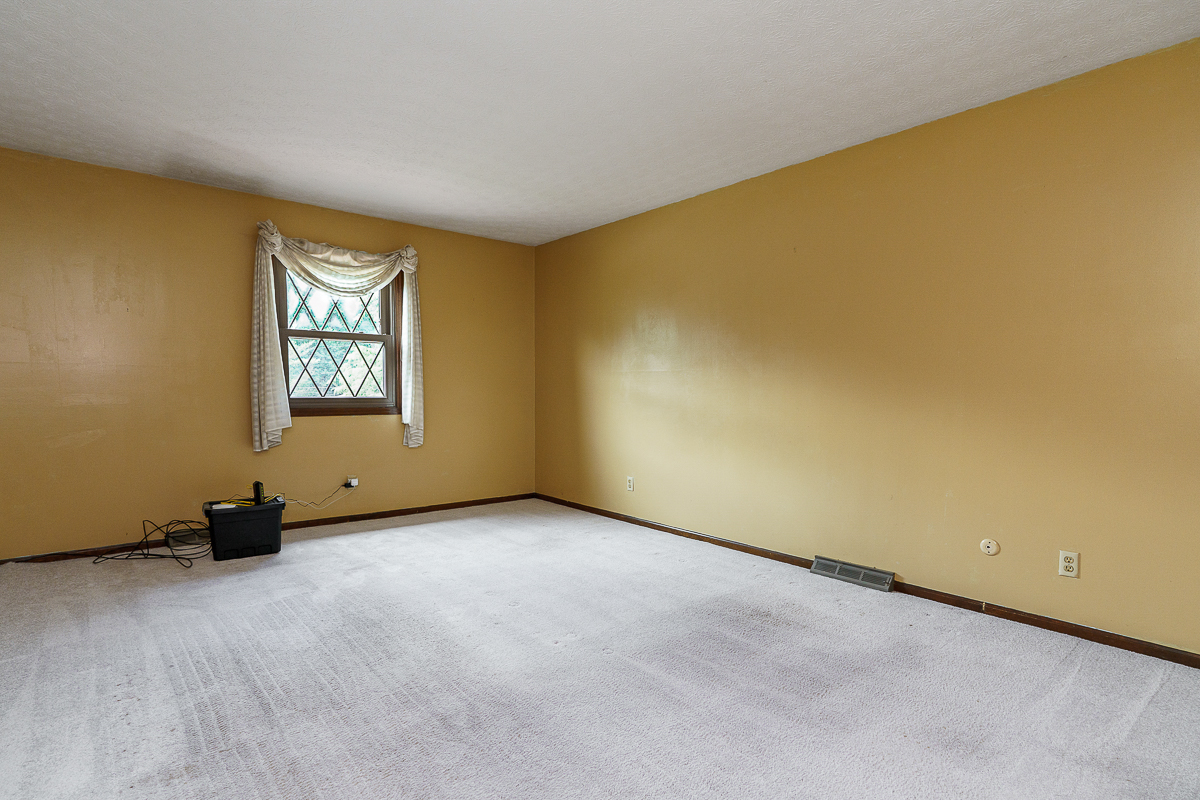 1258 Denbigh Dr-25