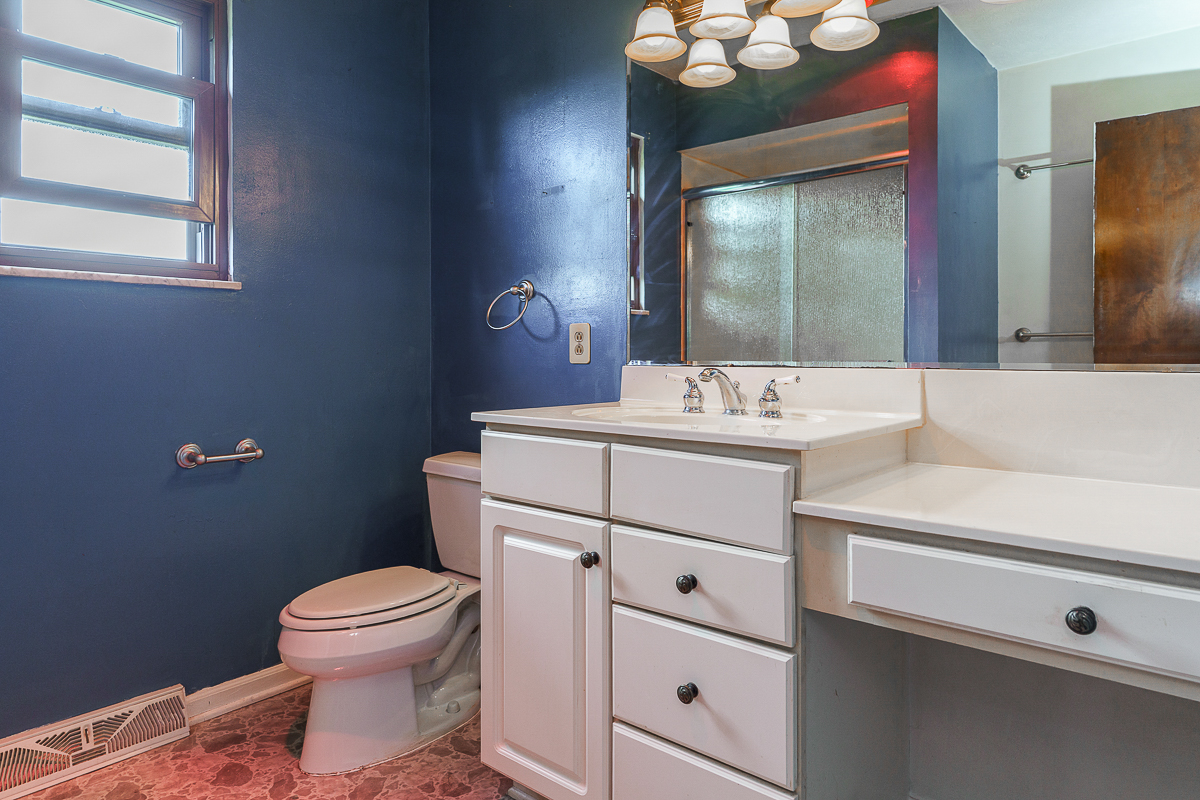 1258 Denbigh Dr-26