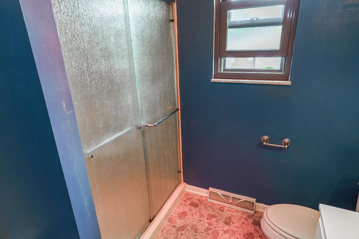 1258 Denbigh Dr-27