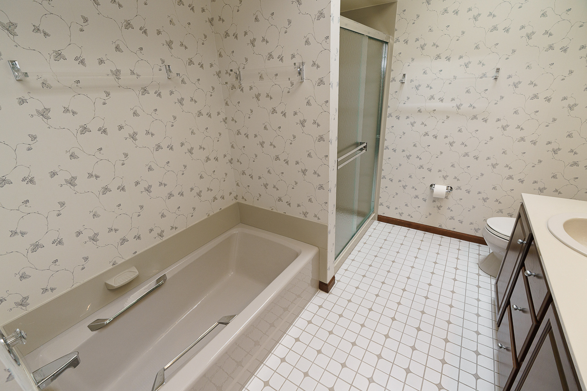 1270 Marlyn Dr-34