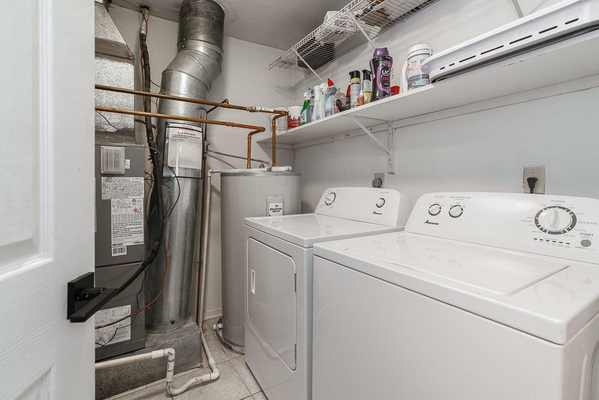 12 W Russell St-27