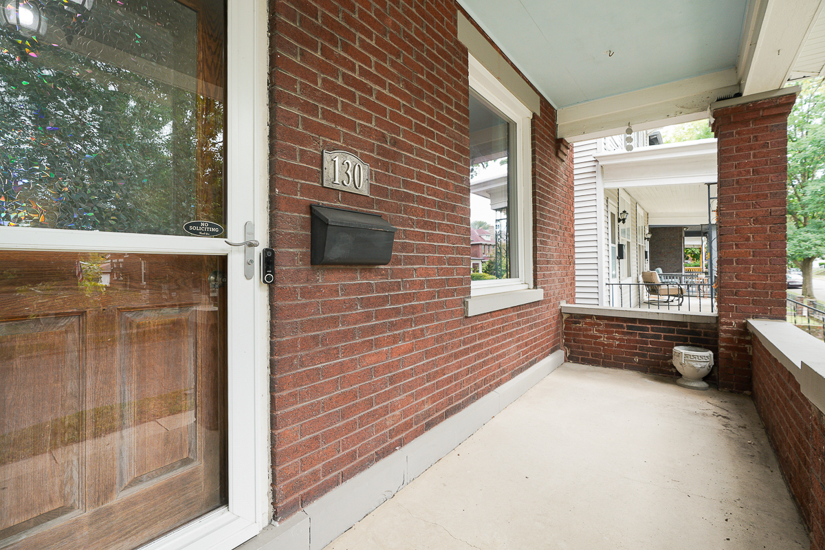 130 e Gates St-2