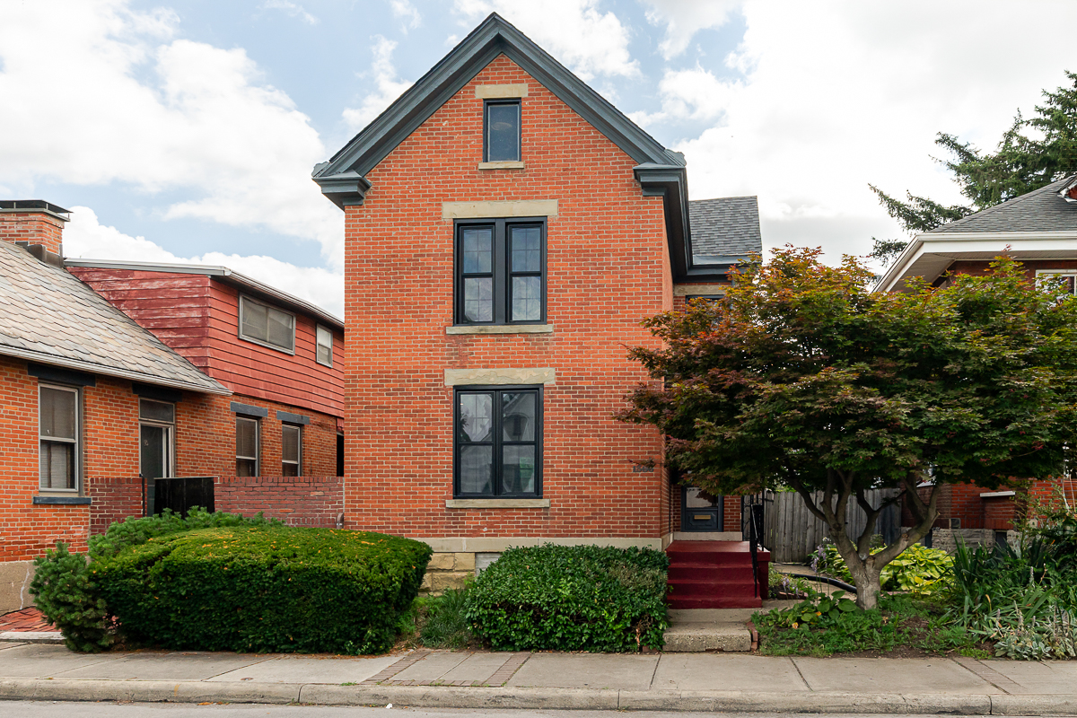 1366 s 4th St-1
