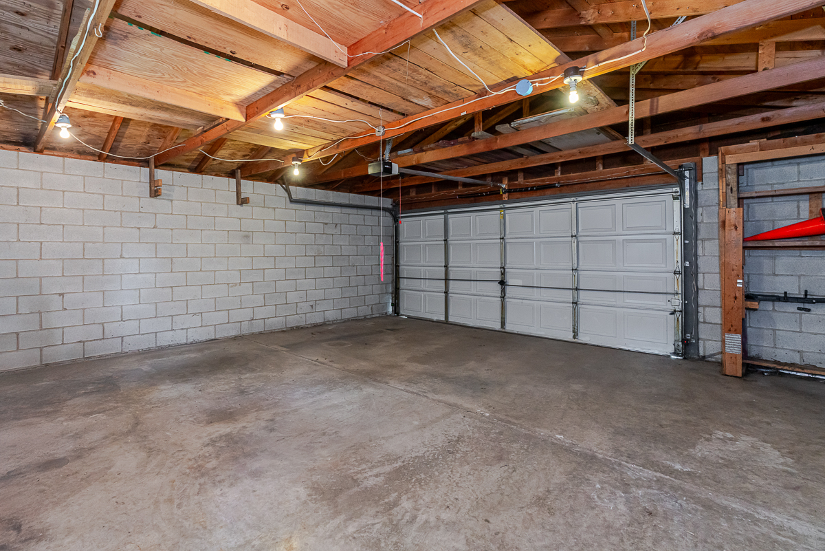 1366 s 4th St-7