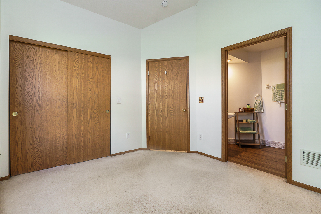 164 Cameron Ridge Dr-35