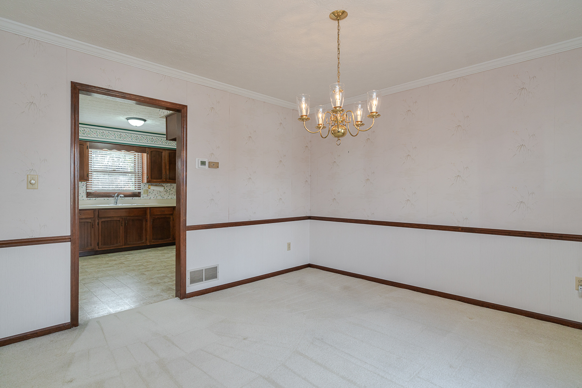 1685 Beckett Ave.-21