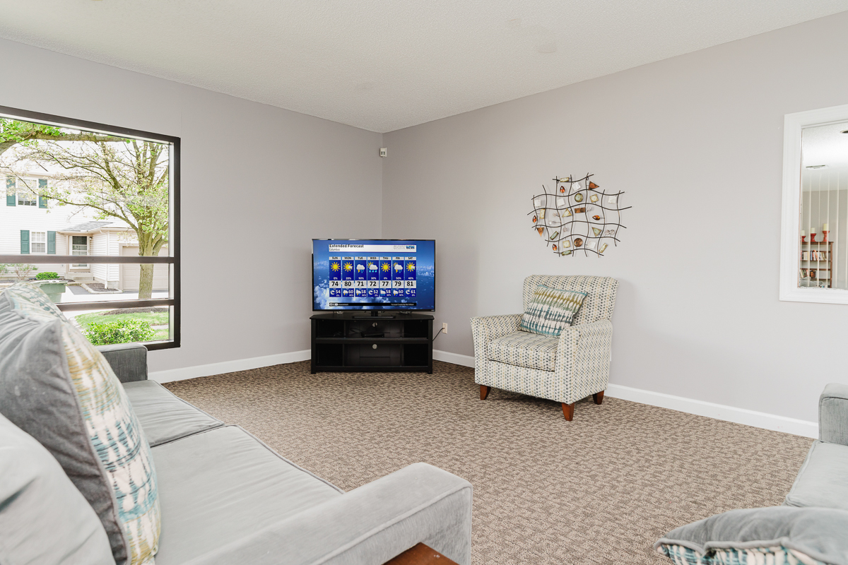 1740 Bennigan Dr-41