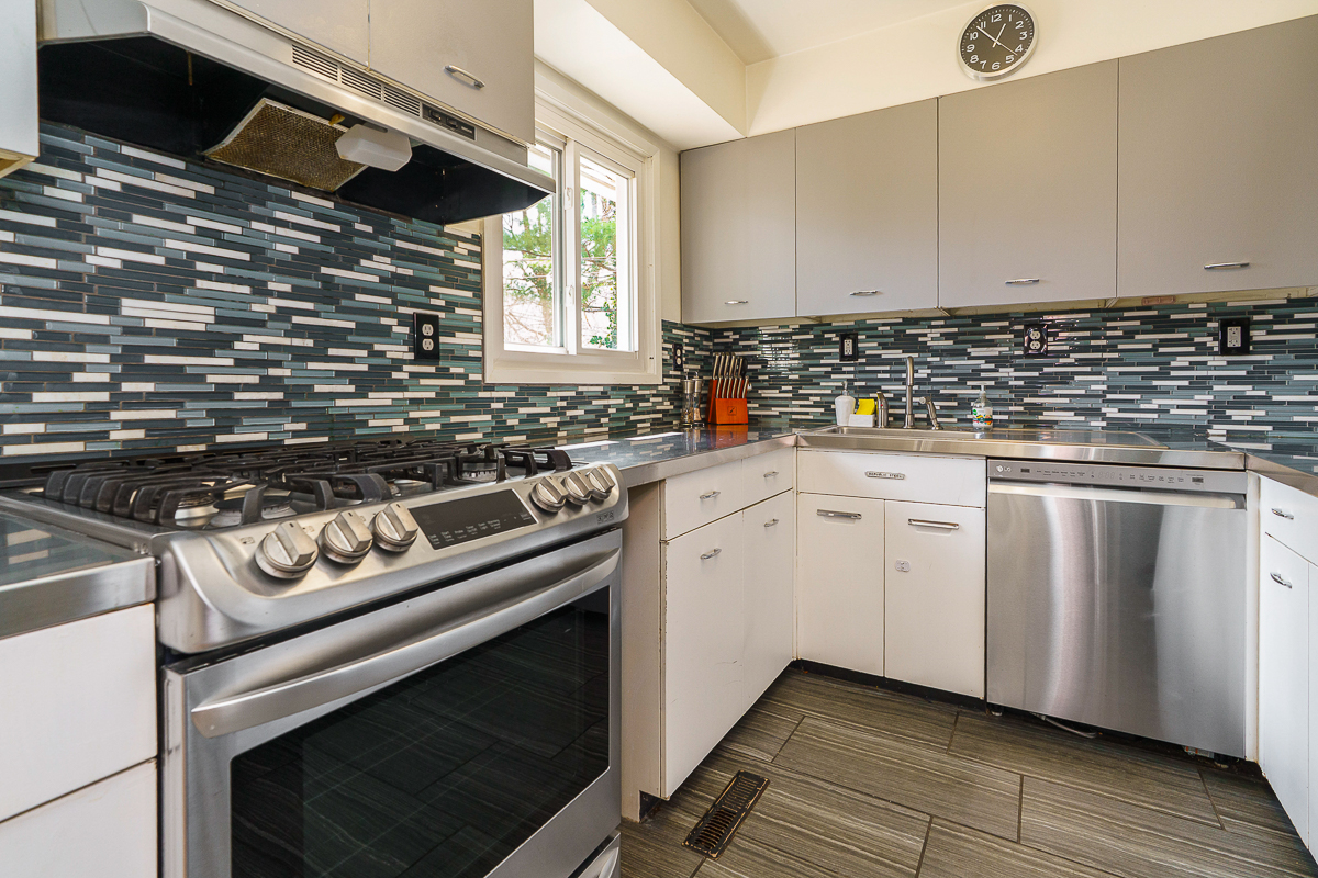 1711 Inchcliff Rd-18