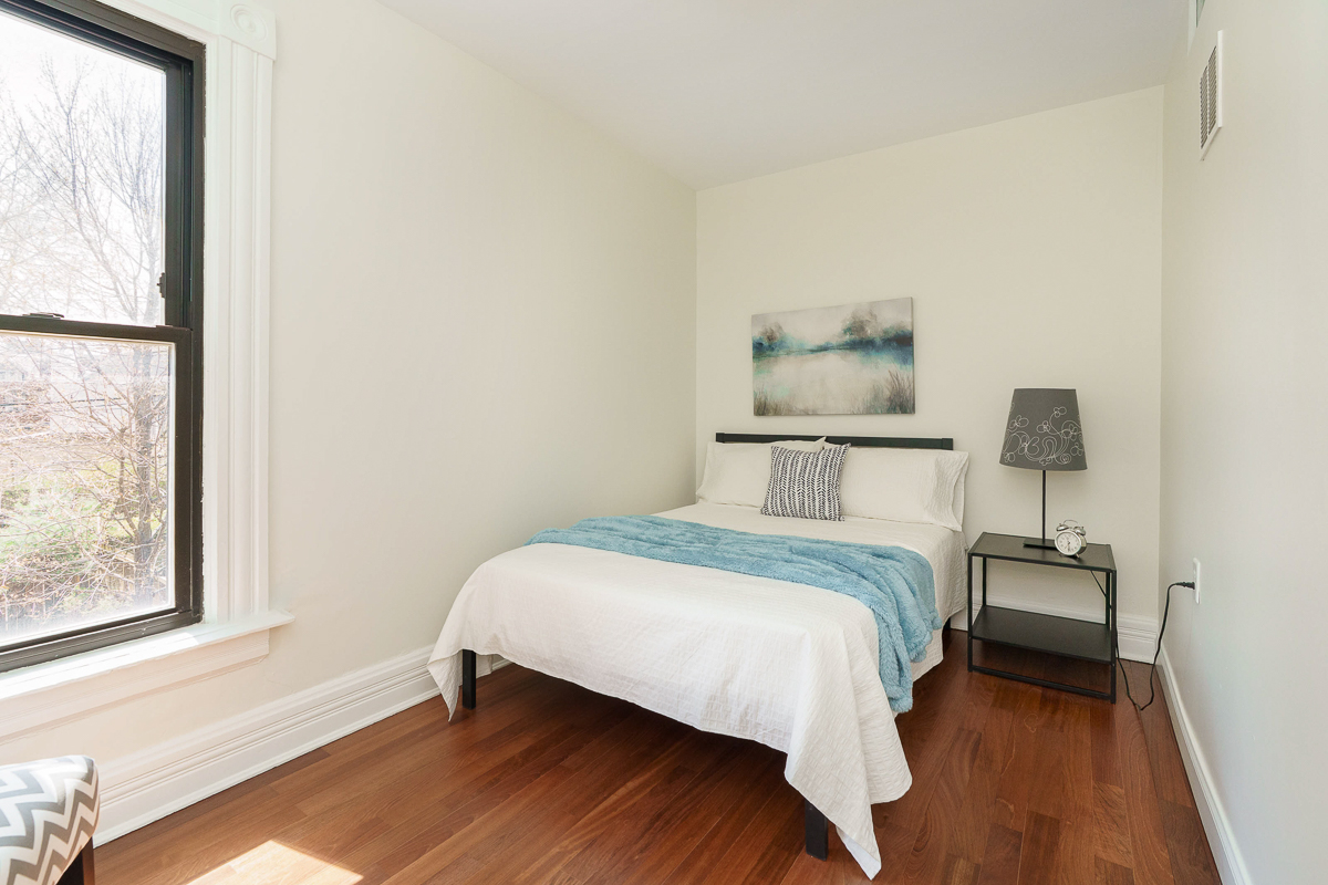 183 e First Ave-29