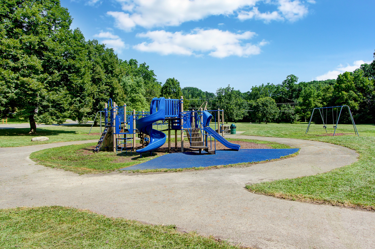 1858 Lake Shore Dr-60