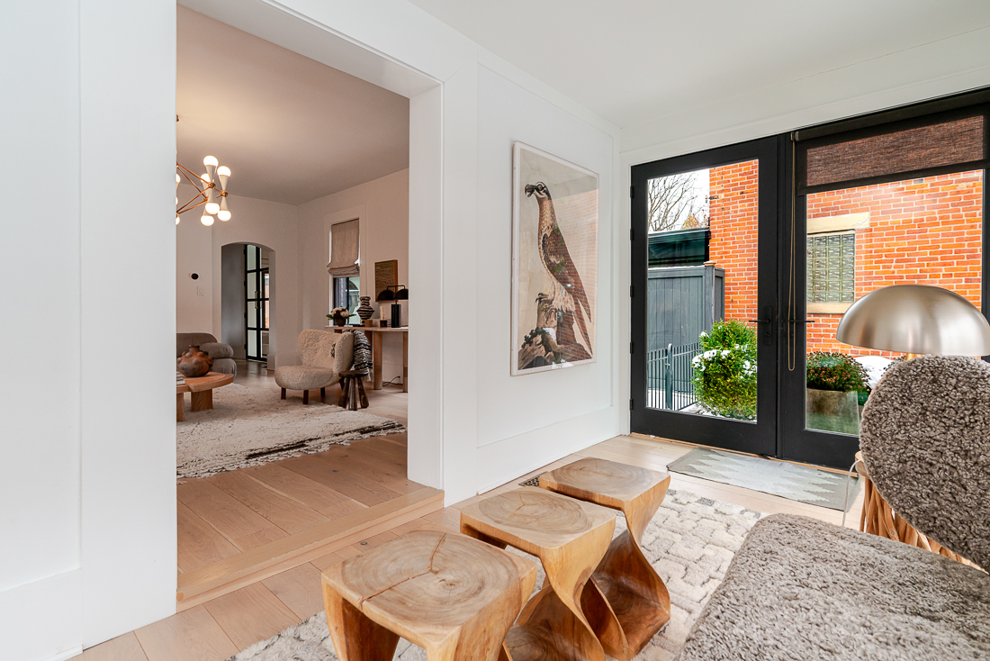 186 e Sycamore St-15