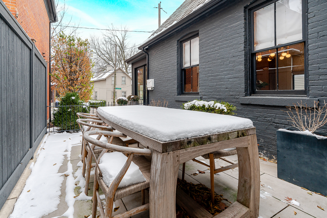 186 e Sycamore St-22