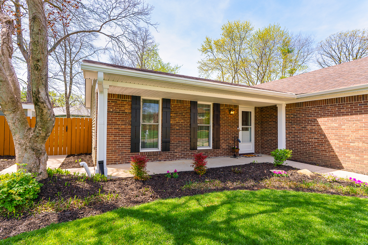 2053 Brofford Dr-2