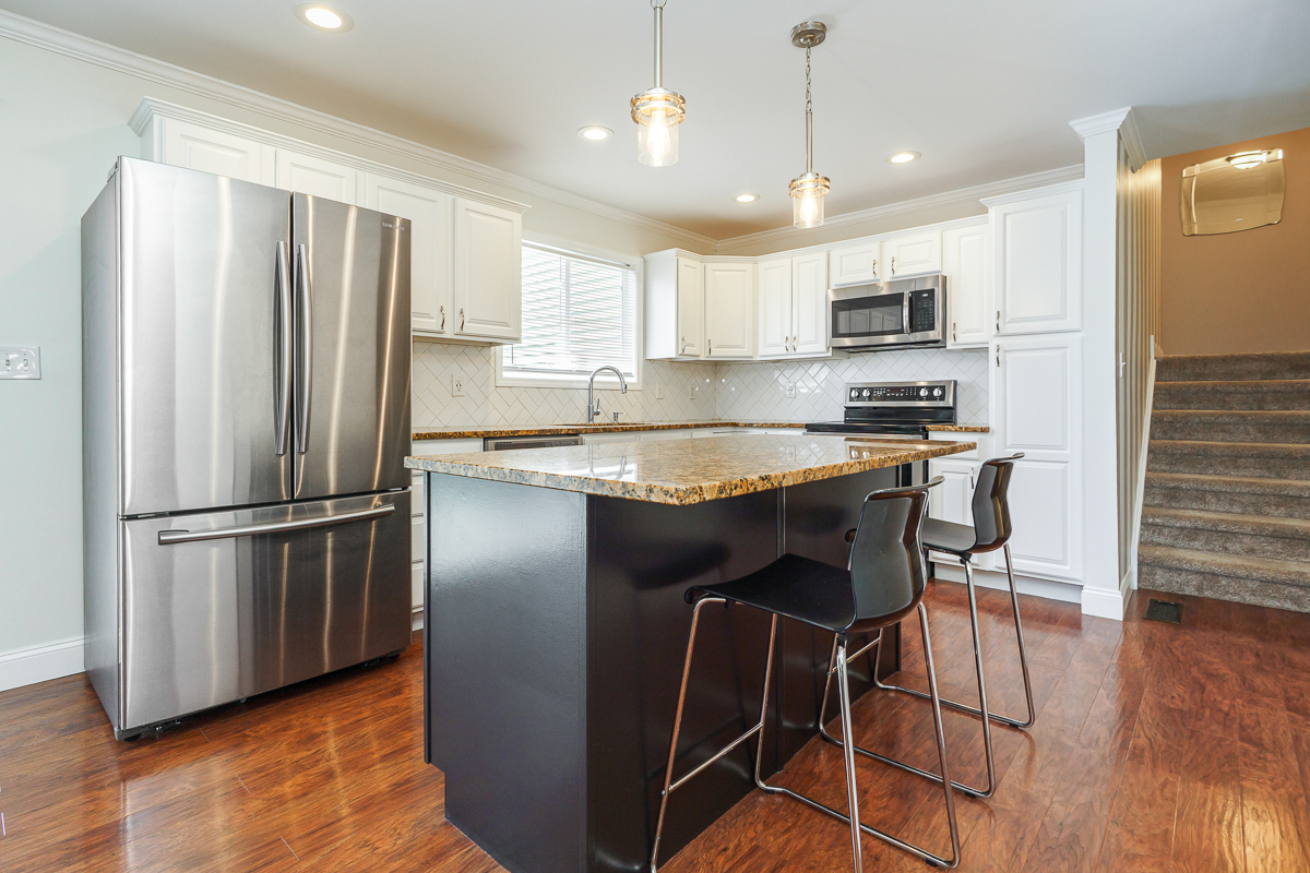 2053 Brofford Dr-25