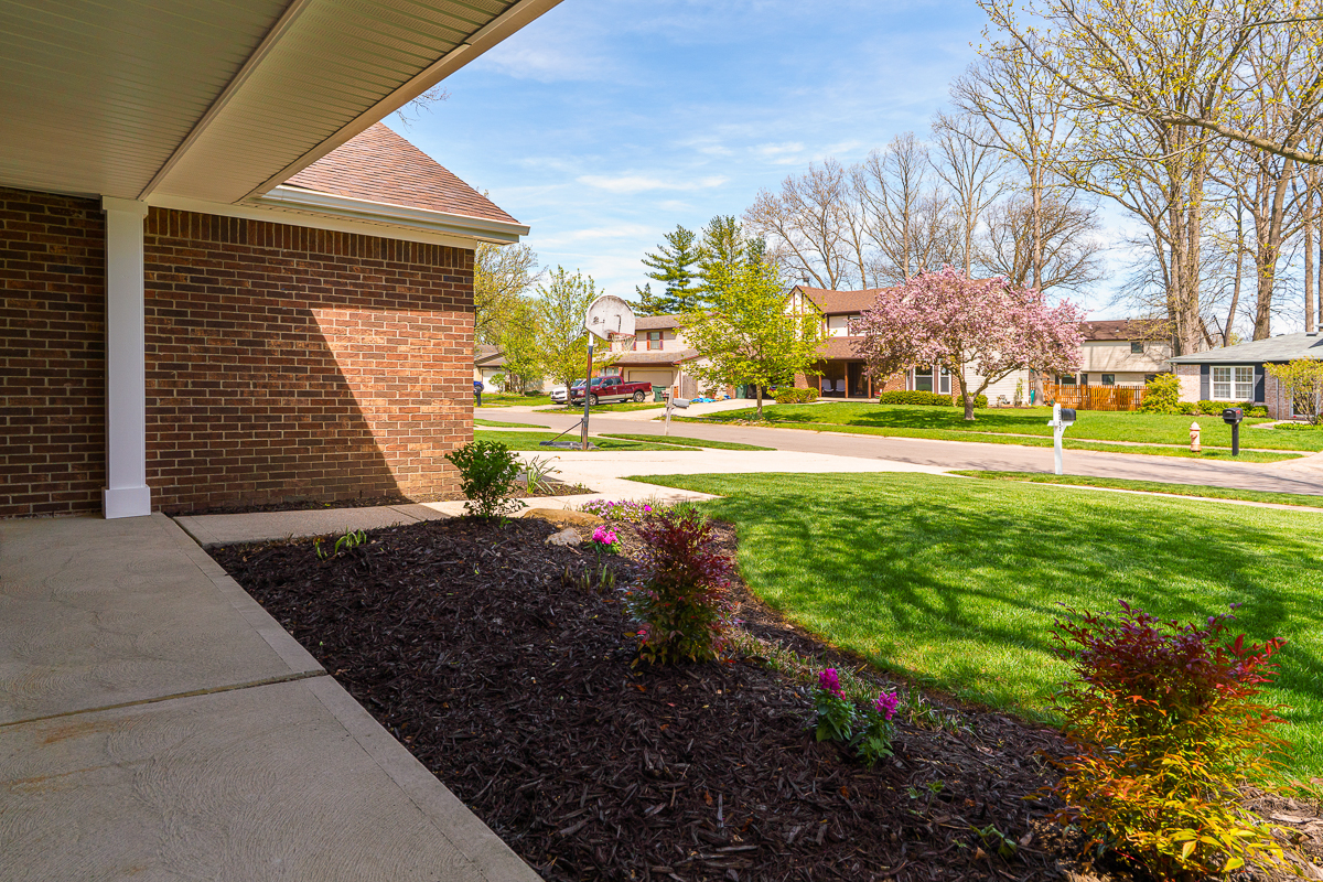 2053 Brofford Dr-3
