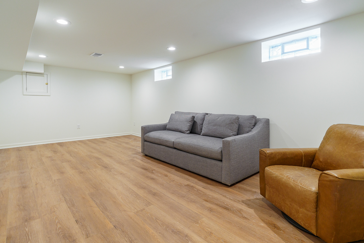 2109 Yorkshire Rd-65