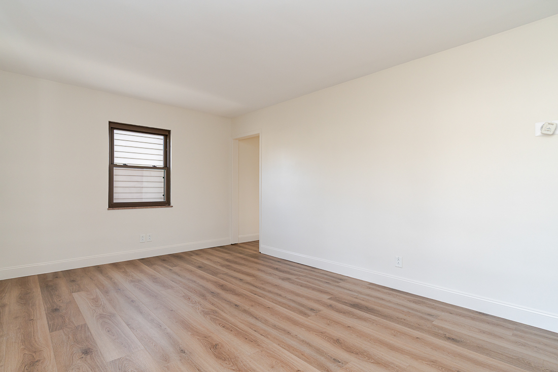 2135 Wesleyan Drive -23