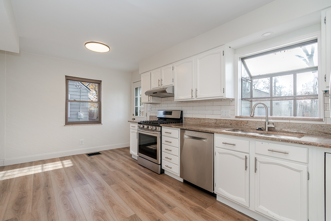 2135 Wesleyan Drive -28