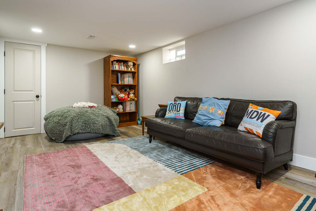 1469 e 22nd Ave-16