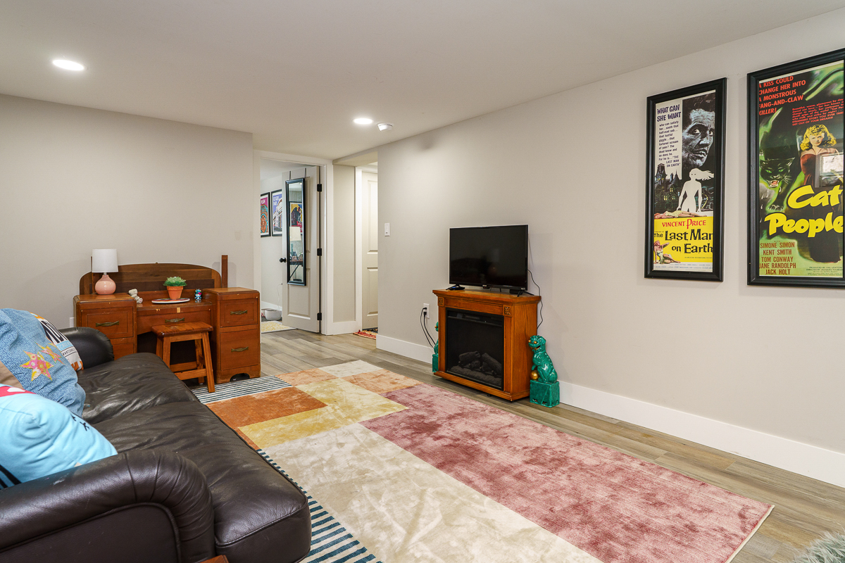 1469 e 22nd Ave-18
