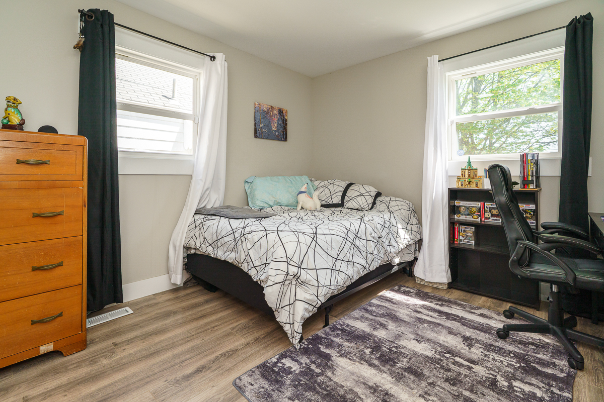 1469 e 22nd Ave-30