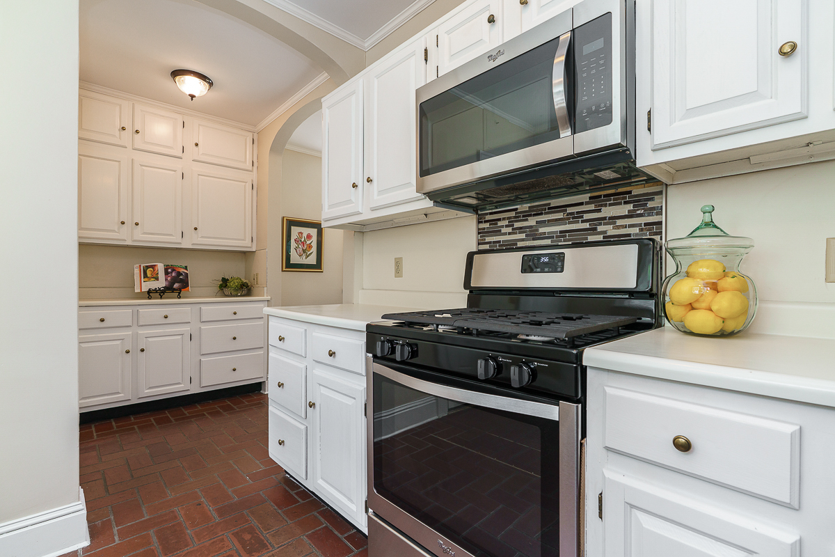 2201 Bryden Rd-29