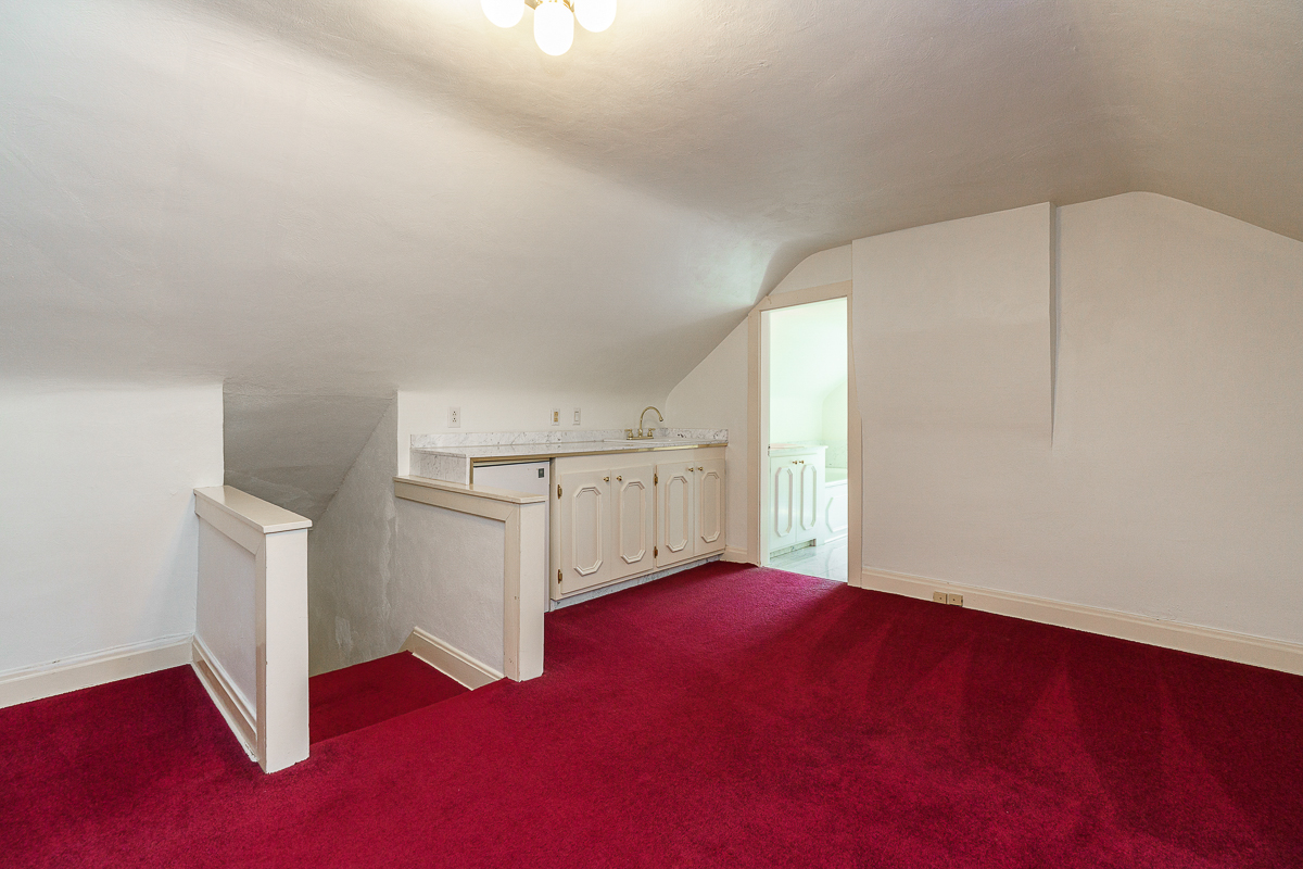 2201 Bryden Rd-49