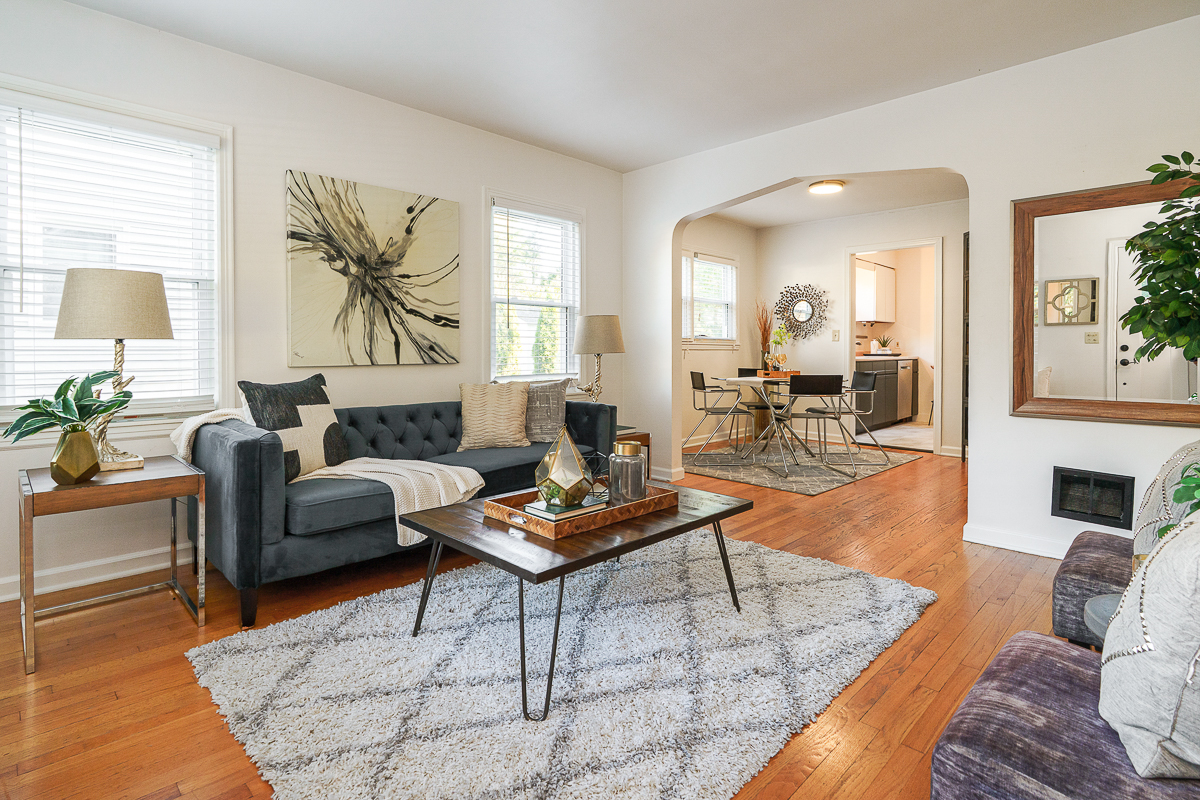 221 Deland Ave-16