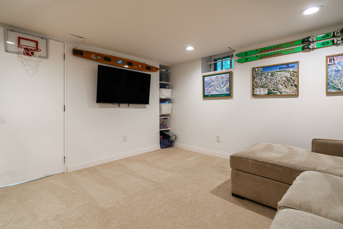 2356 Sherwood Rd-18